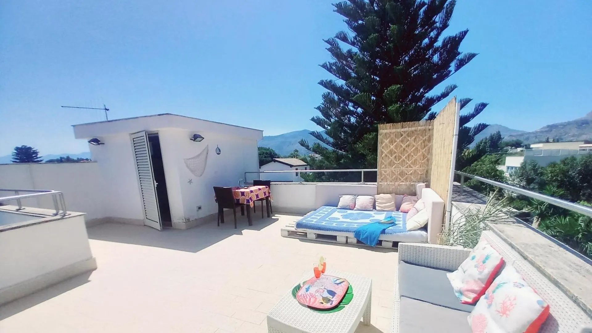 Guest house Villa Mondello Jacuzzi Room E Terraces Room