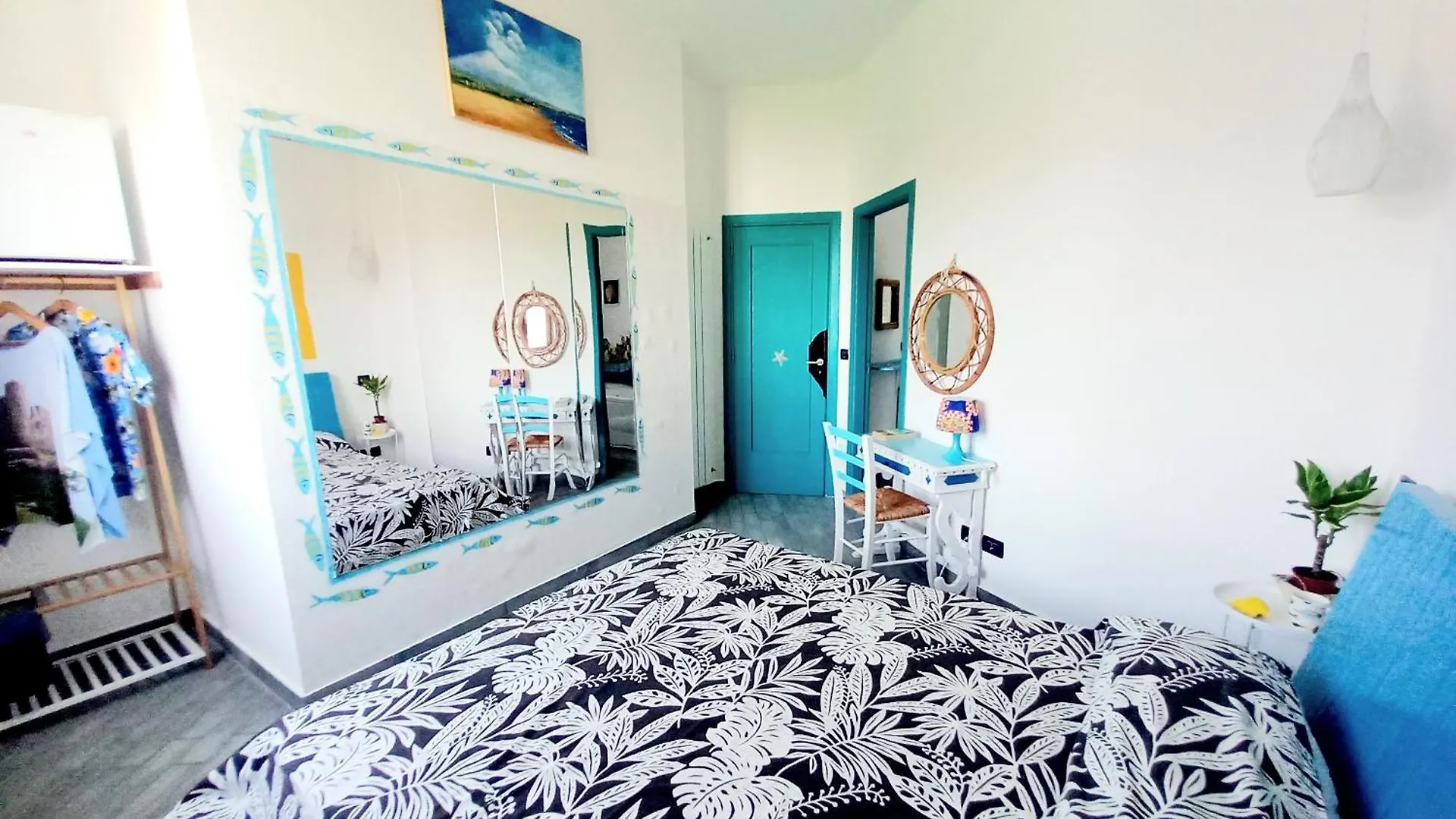 Villa Mondello Jacuzzi Room E Terraces Room Guest house